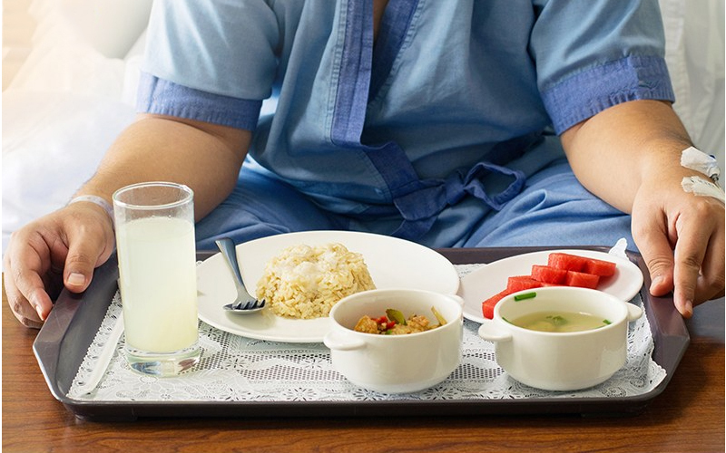 Bữa ăn nhẹ sáng ngày truyền hóa chất