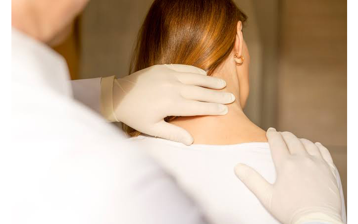 Các bài tập giúp giãn cơ dành cho bệnh nhân xạ trị vùng đầu cổ